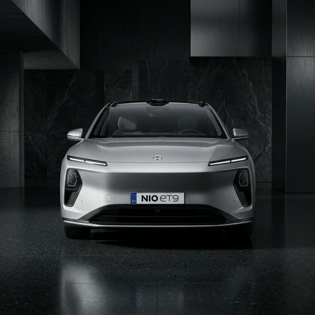 Premium EV Fleet Procurement Playbook